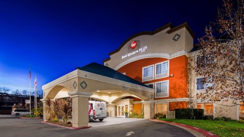 Best Western Plus Airport Inn And Suites image 41